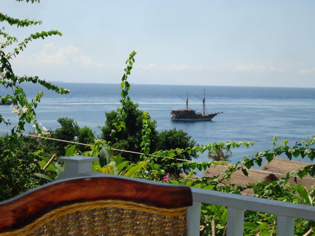 Baliku Dive Resort Амед Номер фото